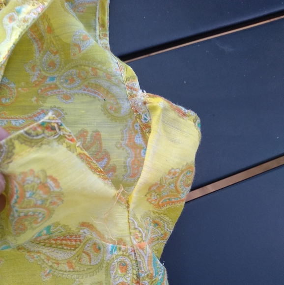 Vintage Sleeveless Blouse, Size Medium, Paisley, Double Breasted, Pearl … - Picture 11 of 11